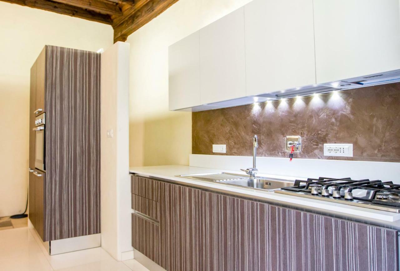 Luxrent Apartment Castello Turijn Buitenkant foto
