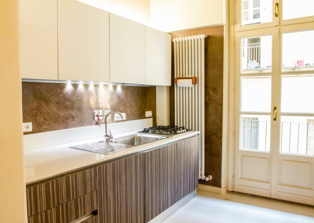 Luxrent Apartment Castello Turijn Buitenkant foto
